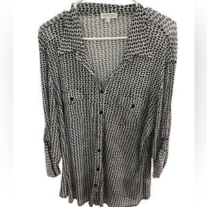 EDEN & OLIVIA | XL Black and White Mesh Button Up Animal Print Shirt w/ Pockets